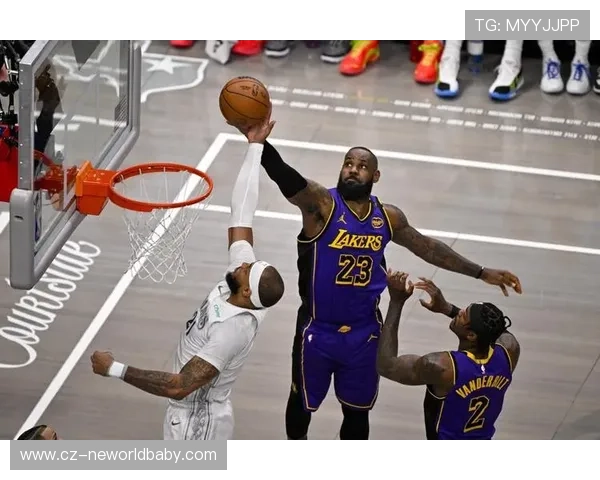 湖人队欲通过交易加强阵容 目标锁定多名潜力球员提升竞争力