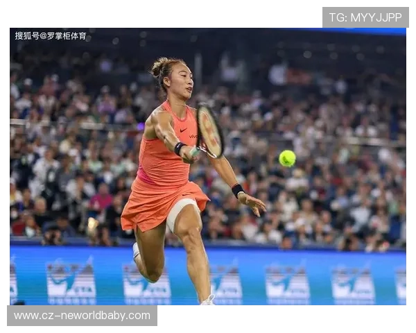 网球赛场风云再起：2025年四大满贯精彩对决与选手表现回顾