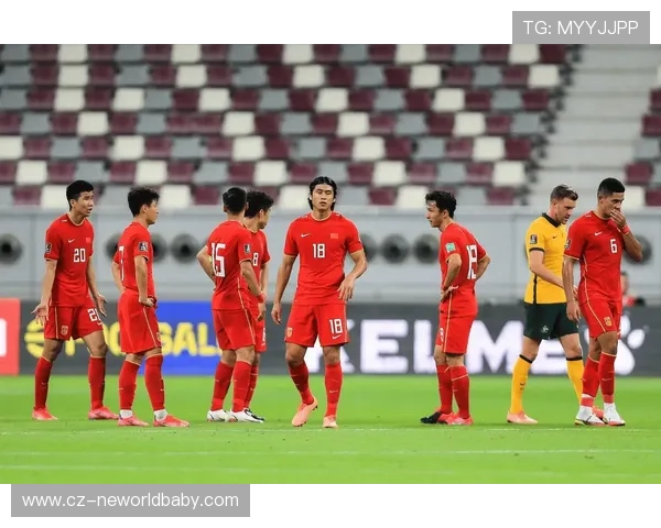 世界杯预选赛焦点战中国队逆转胜泰国队晋级决赛圈