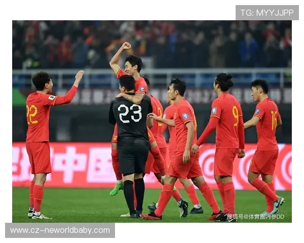 中国男足迎来新周期备战世预赛主帅调整引发热议球迷期待成绩突破